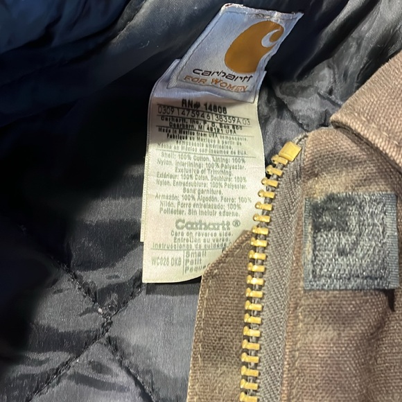 Carhartt for women heavy insulated duck jacket - Picture 4 of 7